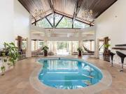 Casa / Sobrado em Condomínio para Locação em Curitiba/PR...