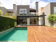 Casa / Sobrado em Condomínio para Locação em Curitiba/PR...