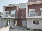 Casa / Sobrado em Condomínio para Locação em Curitiba/PR...