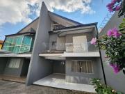 Casa / Sobrado em Condomínio para Locação em Curitiba/PR... Casa / Sobrado em Condomínio para Locação em Curitiba/PR...