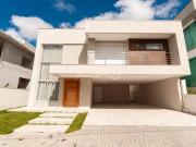 Casa / Sobrado em Condomínio para Locação em Curitiba/PR...