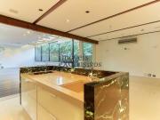 Casa / Sobrado em Condomínio para Locação em Curitiba/PR...