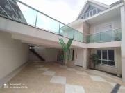 Casa / Sobrado em Condomínio para Locação em Curitiba/PR...