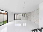 Casa / Sobrado em Condomínio para Locação em Curitiba/PR...