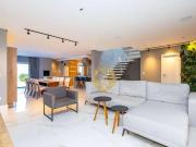 Casa / Sobrado em Condomínio para Locação em Curitiba/PR...