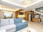 Casa / Sobrado em Condomínio para Locação em Curitiba/PR...