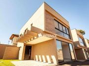 Casa / Sobrado em Condomínio para Locação em Curitiba/PR...