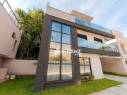 Casa / Sobrado em Condomínio para Locação em Curitiba/PR...