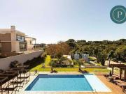 Casa / Sobrado em Condomínio para Locação em Curitiba/PR...