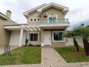 Casa / Sobrado em Condomínio para Locação em Curitiba/PR...