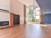 Casa / Sobrado em Condomínio para Locação em Curitiba/PR...