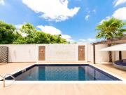 Casa / Sobrado em Condomínio para Locação em Curitiba/PR...