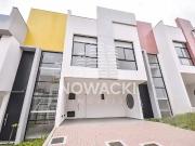 Casa / Sobrado em Condomínio para Locação em Curitiba/PR...