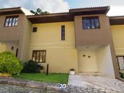 Casa / Sobrado em Condomínio para Locação em Curitiba/PR...