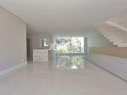Casa / Sobrado em Condomínio para Locação em Curitiba/PR...