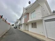 Casa / Sobrado em Condomínio para Locação em Curitiba/PR...