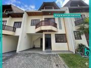 Casa / Sobrado em Condomínio para Locação em Curitiba/PR...