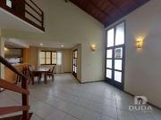 Casa / Sobrado em Condomínio para Locação em...