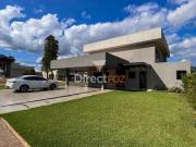 Casa / Sobrado em Condomínio para Locação em Foz do...