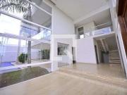 Casa / Sobrado em Condomínio para Locação em Goiânia/GO...