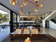 Casa / Sobrado em Condomínio para Locação em Goiânia/GO...