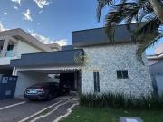 Casa / Sobrado em Condomínio para Locação em Goiânia/GO...