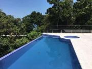 Casa / Sobrado em Condomínio para Locação em Guarujá/SP...