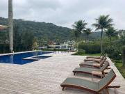 Casa / Sobrado em Condomínio para Locação em Guarujá/SP...