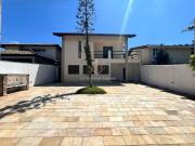 Casa / Sobrado em Condomínio para Locação em Guarujá/SP...