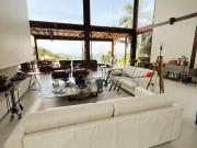 Casa / Sobrado em Condomínio para Locação em Guarujá/SP...