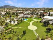 Casa / Sobrado em Condomínio para Locação em Guarujá/SP...