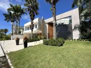 Casa / Sobrado em Condomínio para Locação em Guarujá/SP...