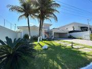 Casa / Sobrado em Condomínio para Locação em Guarujá/SP...