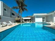 Casa / Sobrado em Condomínio para Locação em Guarujá/SP...