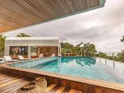 Casa / Sobrado em Condomínio para Locação em Guarujá/SP...