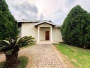 Casa / Sobrado em Condomínio para Locação em Holambra/SP...