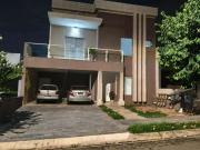 Casa / Sobrado em Condomínio para Locação em...