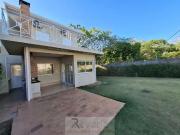 Casa / Sobrado em Condomínio para Locação em...