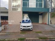 Casa / Sobrado em Condomínio para Locação em...