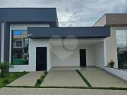 Casa / Sobrado em Condomínio para Locação em...