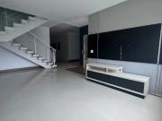 Casa / Sobrado em Condomínio para Locação em...