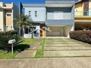 Casa / Sobrado em Condomínio para Locação em...