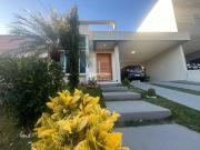 Casa / Sobrado em Condomínio para Locação em...