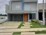 Casa / Sobrado em Condomínio para Locação em...