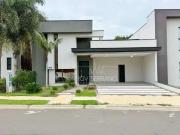 Casa / Sobrado em Condomínio para Locação em...