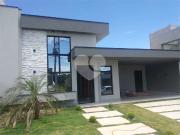 Casa / Sobrado em Condomínio para Locação em...