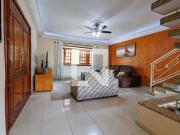 Casa / Sobrado em Condomínio para Locação em...