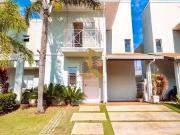 Casa / Sobrado em Condomínio para Locação em...