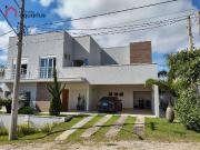 Casa / Sobrado em Condomínio para Locação em Jacareí/SP...