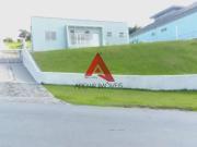 Casa / Sobrado em Condomínio para Locação em Jacareí/SP...